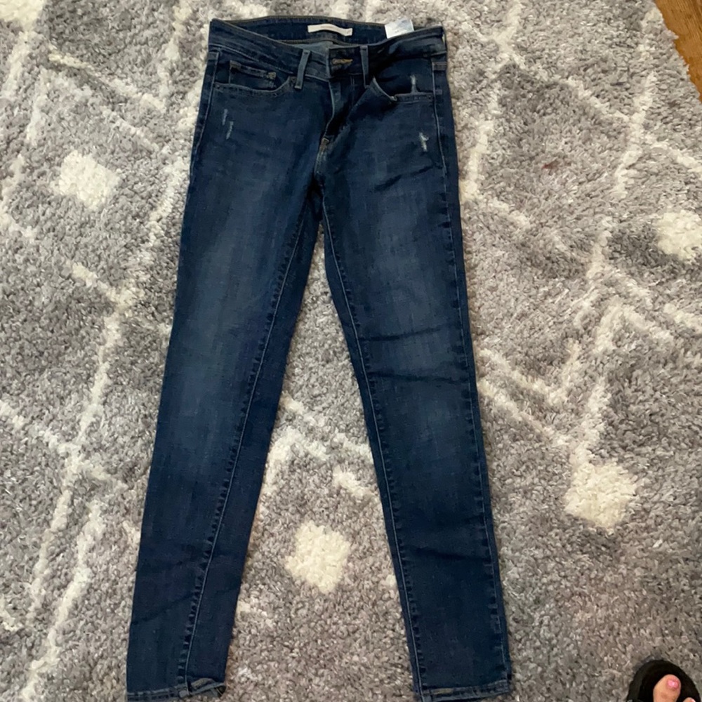 Levi’s 711 skinny jeans, size 27